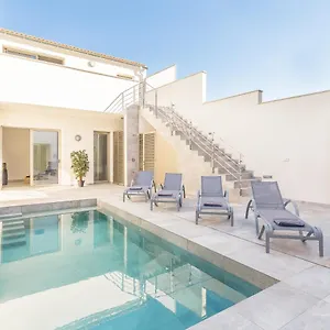 Margalida Villa Sa Pobla